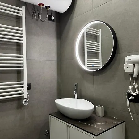 Prive Luxury -city Center & Seaside In 1 * Vlore