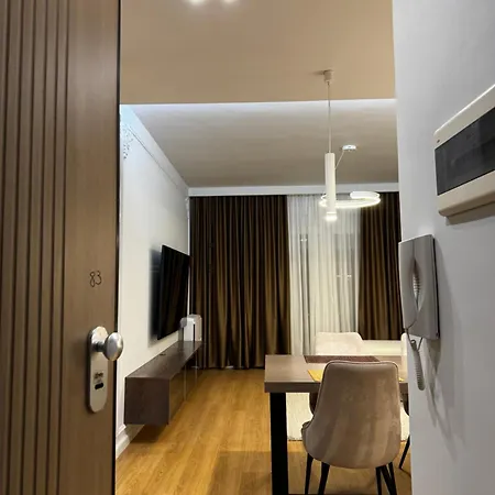 Prive Luxury -city Center & Seaside In 1 *