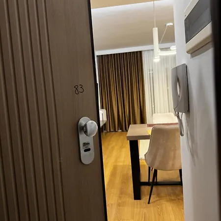 Prive Luxury -city Center & Seaside In 1