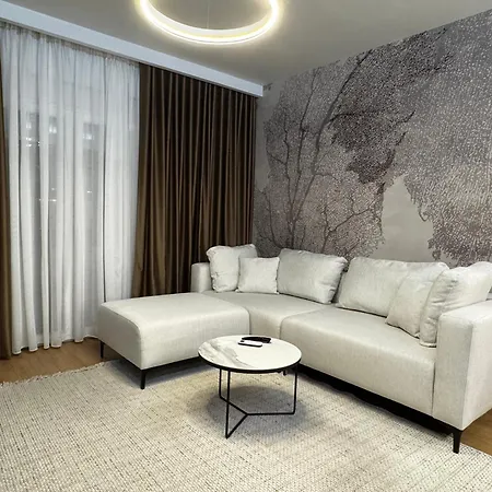Apartment Prive Luxury -city Center & Seaside In 1
