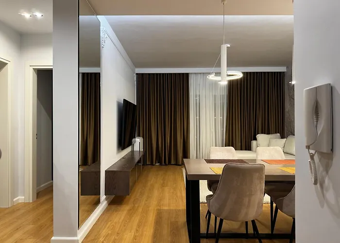 Prive Luxury アパート *